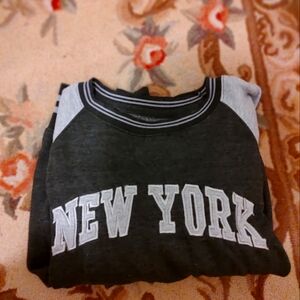 "New York" sweatshirt